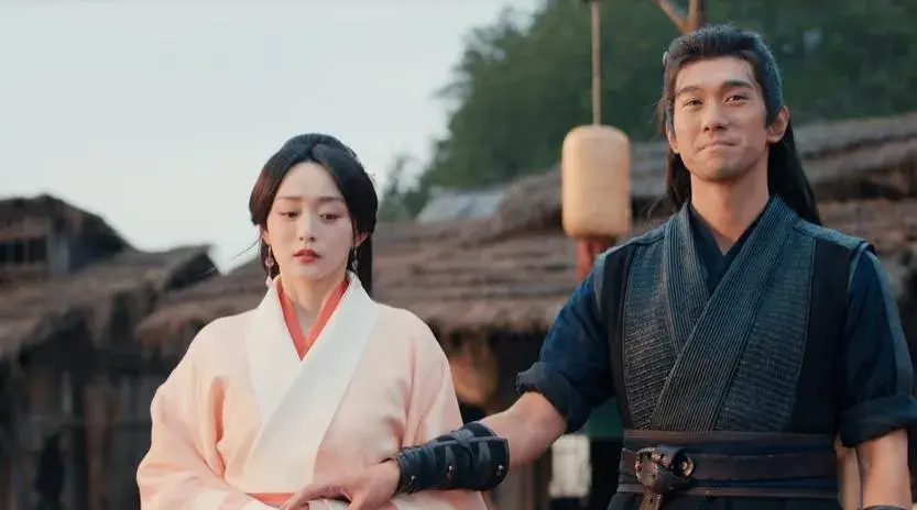 豪瑞优配 《折腰》大结局：比彘太狠！原来，这才是大乔跳下城墙必死的真相