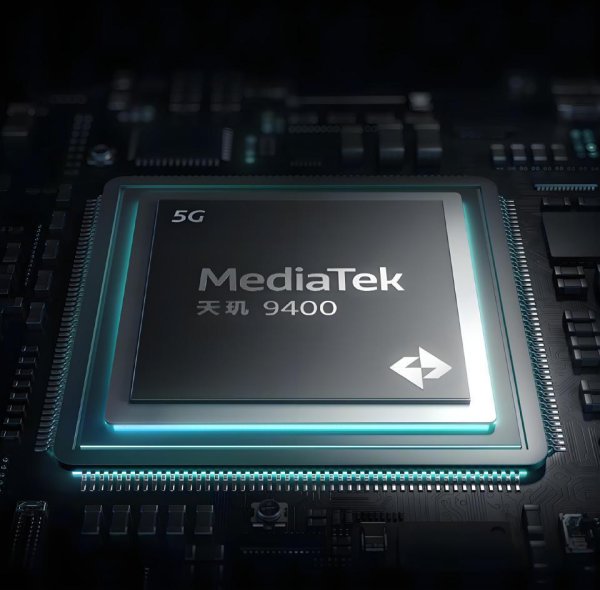 点点赢 vivo S50系列再次被确认：天玑9400+超声波指纹，还有潜望三摄