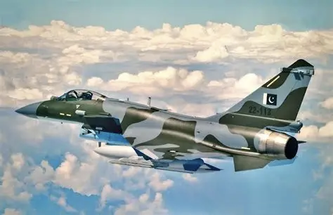 七星配资  1445. 三位外国飞行员眼中的印巴5·7空战